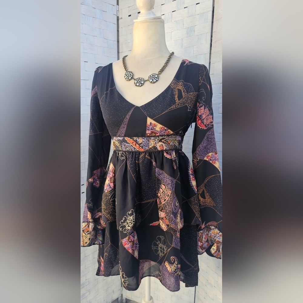 ELIZABETH AND JAMES DRESS - Picture 4 of 7
